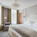 Badrutt's Palace Hotel