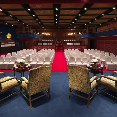 Badrutt's Palace ホテル 5*