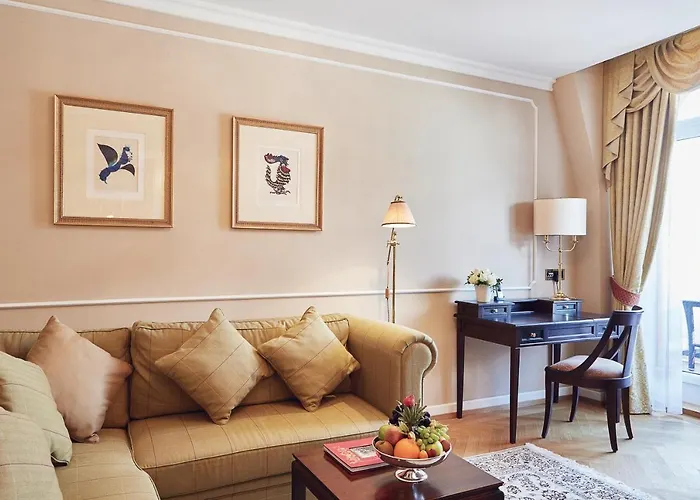 Ξενοδοχείο Badrutt's Palace