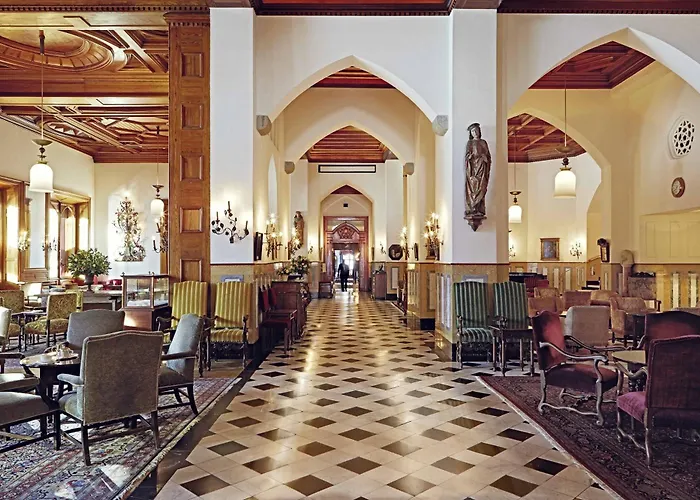 Готель Badrutt's Palace Санкт-Моріц